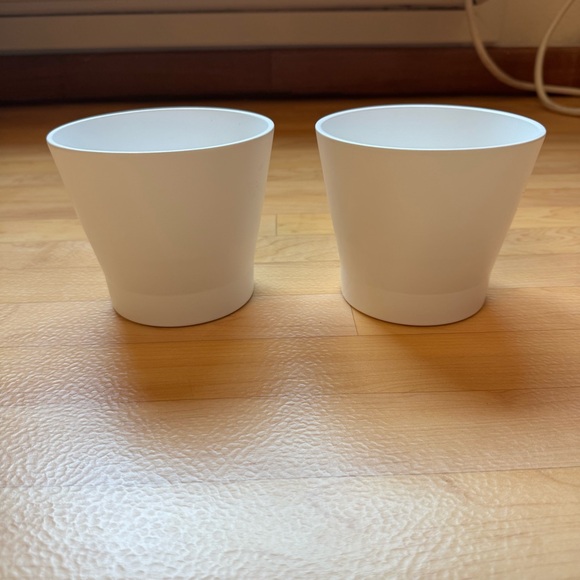 1 IKEA Ceramic White Plant Pot Flower Vase Container - Picture 2 of 5